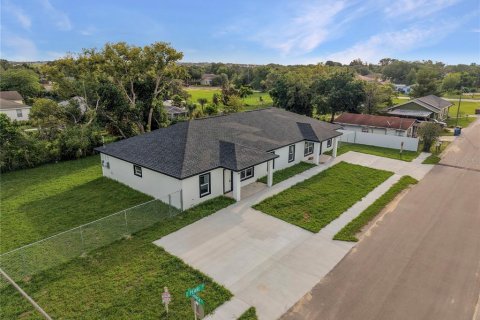 Appartement à louer à Haines City, Floride: 4 chambres, 158.49 m2 № 2218998 - photo 4