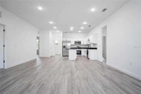 Appartement à louer à Haines City, Floride: 4 chambres, 158.49 m2 № 2218998 - photo 11