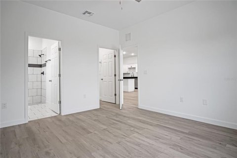 Appartement à louer à Haines City, Floride: 4 chambres, 158.49 m2 № 2218998 - photo 14