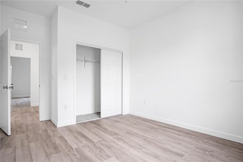 Appartement à louer à Haines City, Floride: 4 chambres, 158.49 m2 № 2218998 - photo 21