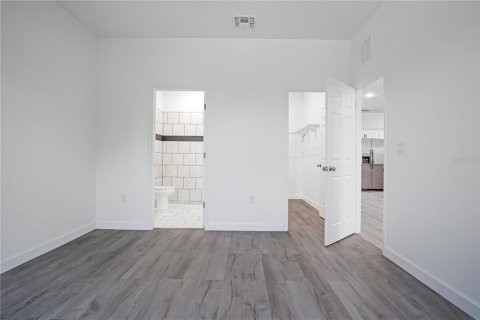 Appartement à louer à Haines City, Floride: 4 chambres, 158.49 m2 № 2218998 - photo 15