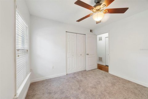 Condominio en venta en Orlando, Florida, 3 dormitorios, 92.25 m2 № 2155908 - foto 13