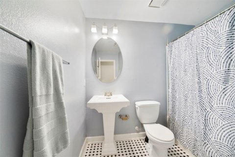 Condominio en venta en Orlando, Florida, 3 dormitorios, 92.25 m2 № 2155908 - foto 15