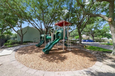 Condominio en venta en Orlando, Florida, 3 dormitorios, 92.25 m2 № 2155908 - foto 18