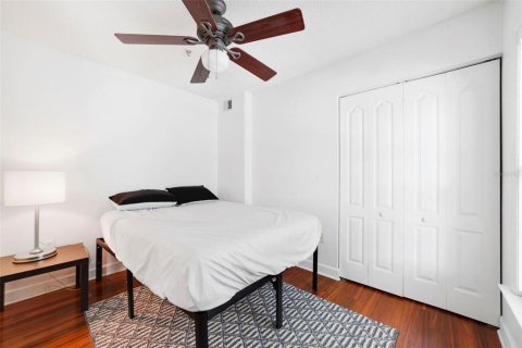 Condominio en venta en Orlando, Florida, 3 dormitorios, 92.25 m2 № 2155908 - foto 14