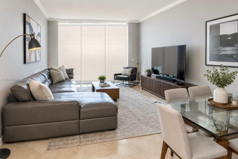 Condo à Miami, Floride, 3 chambres  № 2386907