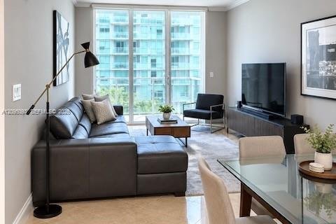 Copropriété à vendre à Miami, Floride: 3 chambres, 131.83 m2 № 2386907 - photo 2