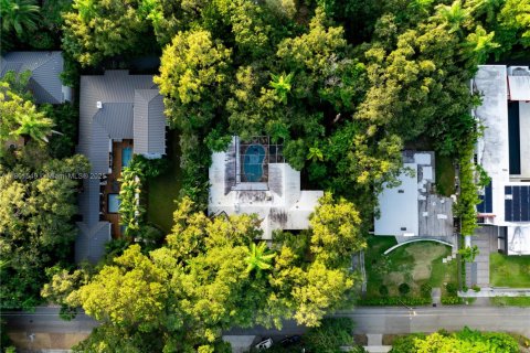 Casa en venta en Miami, Florida, 3 dormitorios, 241.92 m2 № 1862145 - foto 1