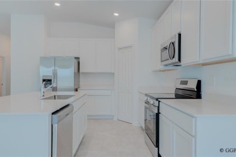 Villa ou maison à louer à Kissimmee, Floride: 4 chambres, 178.56 m2 № 2413677 - photo 26