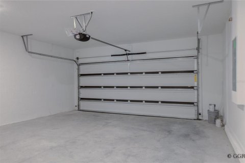Villa ou maison à louer à Kissimmee, Floride: 4 chambres, 178.56 m2 № 2413677 - photo 17