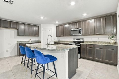 Villa ou maison à vendre à Palm Coast, Floride: 5 chambres, 184.23 m2 № 2396632 - photo 7