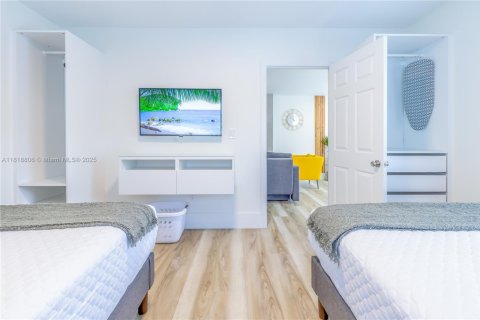 Apartment in Miami, Florida 2 bedrooms, 55.74 sq.m. № 2022458 - photo 21