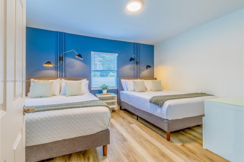 Apartment in Miami, Florida 2 bedrooms, 55.74 sq.m. № 2022458 - photo 9