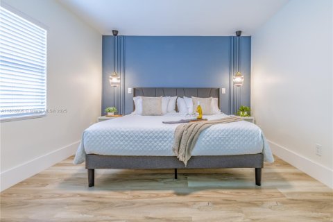 Apartment in Miami, Florida 2 bedrooms, 55.74 sq.m. № 2022458 - photo 10