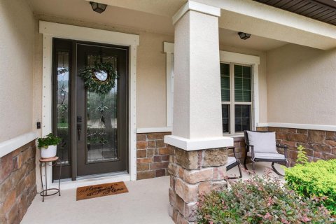 House in Bradenton, Florida 5 bedrooms, 342.44 sq.m. № 1894011 - photo 6