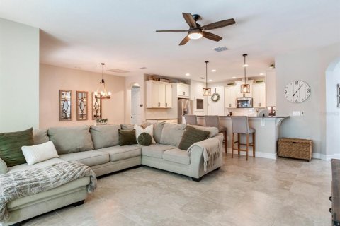House in Bradenton, Florida 5 bedrooms, 342.44 sq.m. № 1894011 - photo 25