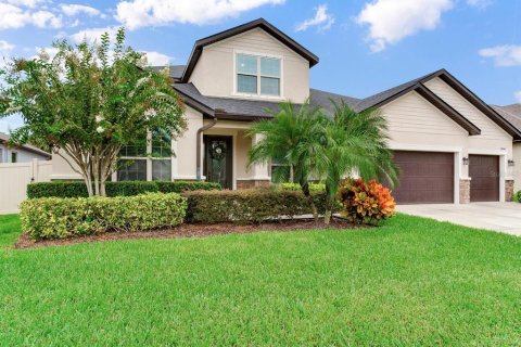 House in Bradenton, Florida 5 bedrooms, 342.44 sq.m. № 1894011 - photo 3