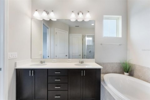 Adosado en venta en Orlando, Florida, 2 dormitorios, 152.73 m2 № 1826460 - foto 11