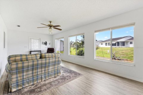 House in Summerfield, Florida 2 bedrooms, 155.89 sq.m. № 1909220 - photo 24