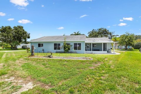 House in Summerfield, Florida 2 bedrooms, 155.89 sq.m. № 1909220 - photo 30