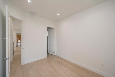 Villa ou maison à vendre à Doral, Floride: 3 chambres, 209.68 m2 № 2243940 - photo 20