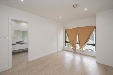 Villa ou maison à vendre à Doral, Floride: 3 chambres, 209.68 m2 № 2243940 - photo 28