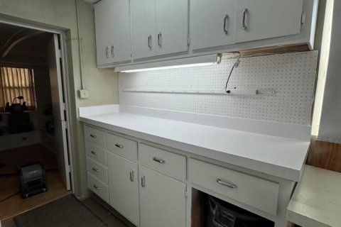 House in Pompano Beach, Florida 3 bedrooms, 155.98 sq.m. № 2086711 - photo 17