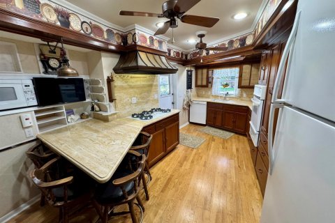House in Pompano Beach, Florida 3 bedrooms, 155.98 sq.m. № 2086711 - photo 8