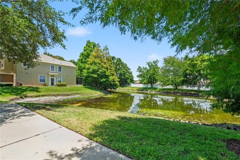 Touwnhouse à vendre à Tampa, Floride: 3 chambres, 150.97 m2 № 2236257 - photo 18