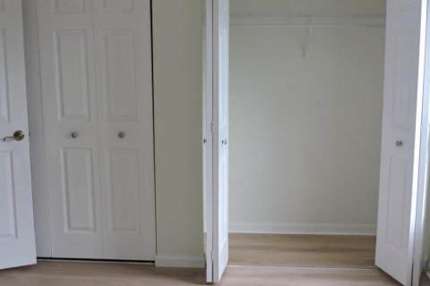 Touwnhouse à louer à Jupiter, Floride: 2 chambres, 98.29 m2 № 2399761 - photo 13