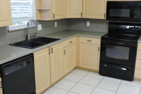 Touwnhouse à louer à Jupiter, Floride: 2 chambres, 98.29 m2 № 2399761 - photo 4