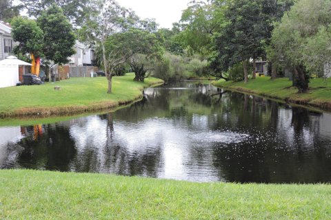 Touwnhouse à louer à Jupiter, Floride: 2 chambres, 98.29 m2 № 2399761 - photo 21