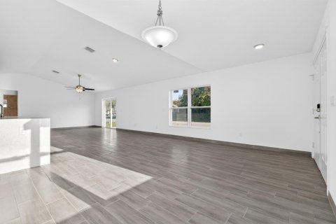 Casa en venta en Vero Beach, Florida, 3 dormitorios, 181.07 m2 № 2173900 - foto 6
