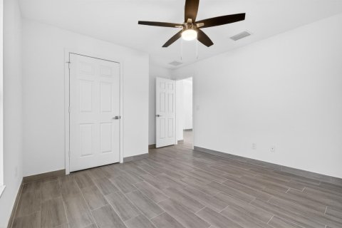 Casa en venta en Vero Beach, Florida, 3 dormitorios, 181.07 m2 № 2173900 - foto 19