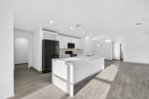 Casa en venta en Vero Beach, Florida, 3 dormitorios, 181.07 m2 № 2173900 - foto 10