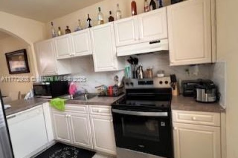 Adosado en venta en Homestead, Florida, 3 dormitorios, 128.02 m2 № 1830747 - foto 21