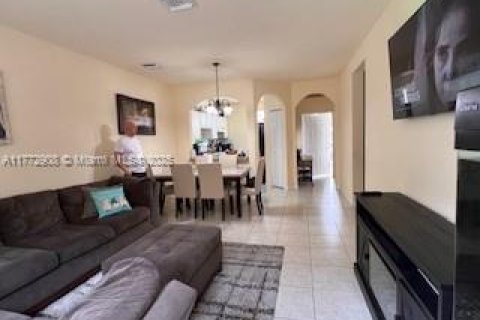 Adosado en venta en Homestead, Florida, 3 dormitorios, 128.02 m2 № 1830747 - foto 18