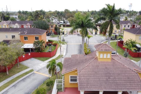 Adosado en venta en Homestead, Florida, 3 dormitorios, 128.02 m2 № 1830747 - foto 5