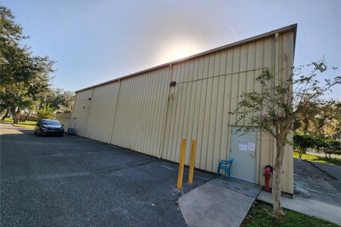 Commercial property in Leesburg, Florida 1421.4 sq.m. № 1840217 - photo 10