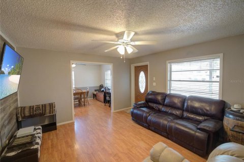Casa en venta en Lake Wales, Florida, 3 dormitorios, 116.13 m2 № 1719824 - foto 5