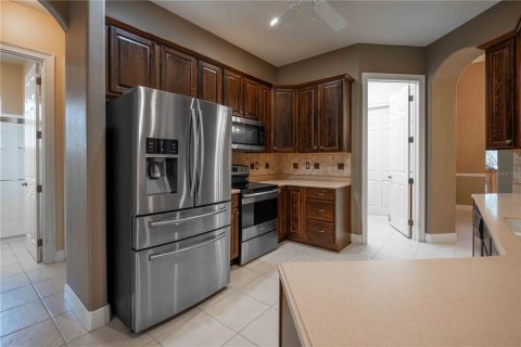 Villa ou maison à vendre à Lady Lake, Floride: 4 chambres, 215.72 m2 № 1570244 - photo 8