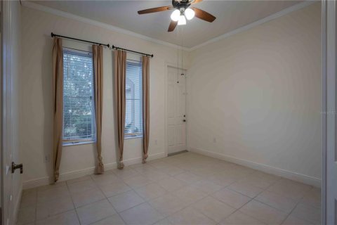 Villa ou maison à vendre à Lady Lake, Floride: 4 chambres, 215.72 m2 № 1570244 - photo 25