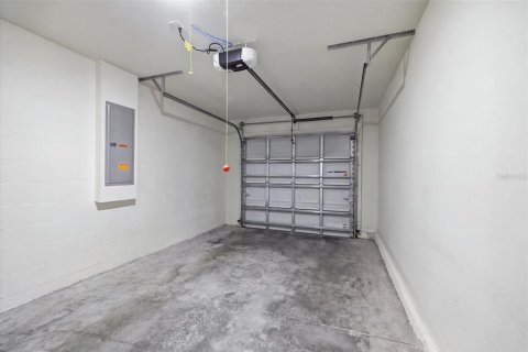 Villa ou maison à vendre à North Port, Floride: 2 chambres, 115.66 m2 № 2413586 - photo 28