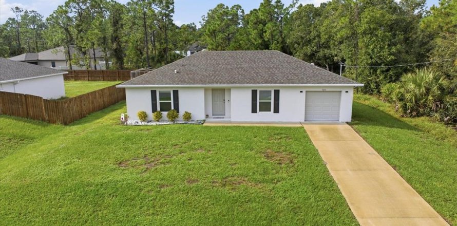 Villa ou maison à North Port, Floride 2 chambres, 115.66 m2 № 2413586