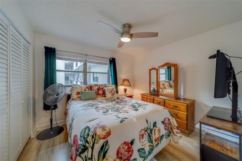 Condo in Clearwater, Florida, 2 bedrooms  № 1527714 - photo 23