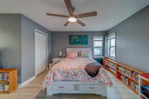 Condo in Clearwater, Florida, 2 bedrooms  № 1527714 - photo 18