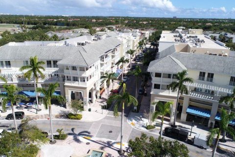 Touwnhouse à louer à Jupiter, Floride: 3 chambres, 132.39 m2 № 1185460 - photo 1