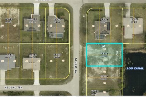 Land in Cape Coral, Florida № 1833628 - photo 1