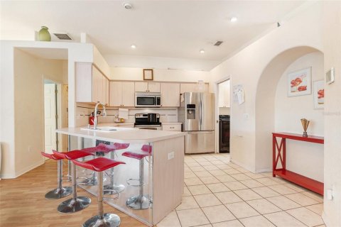 House in Spring Hill, Florida 3 bedrooms, 189.99 sq.m. № 1612625 - photo 12