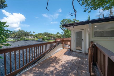 House in New Port Richey, Florida 5 bedrooms, 355.82 sq.m. № 1797174 - photo 23